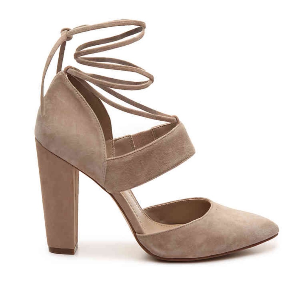 BCBG TAN/SUEDE CARICA Heels!